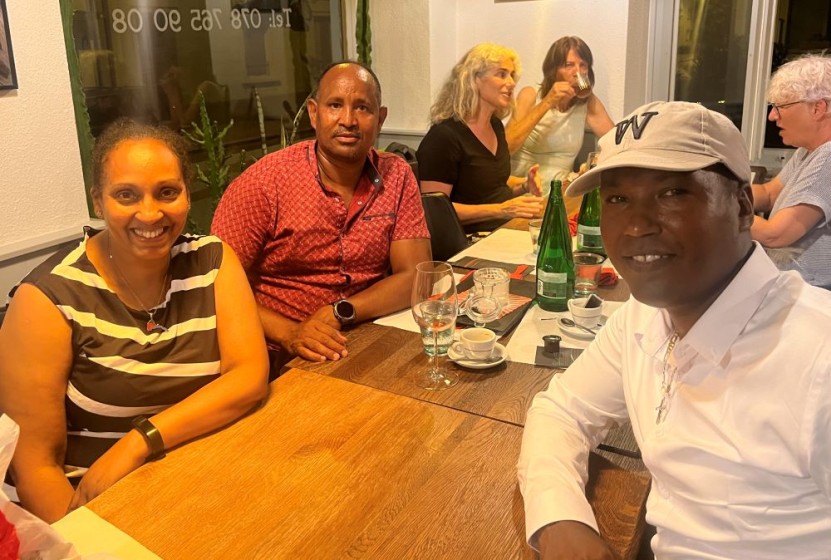 9C032764 7C70 4C30 A559 5B165ACC17D7 kl